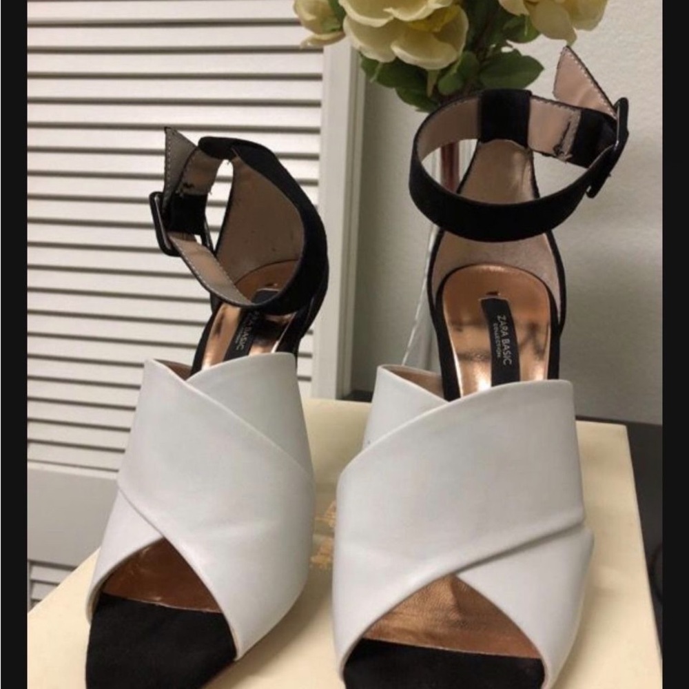 Zara Black and White Heels